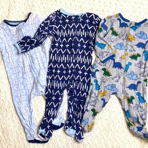 Set of 3-6 months onesies